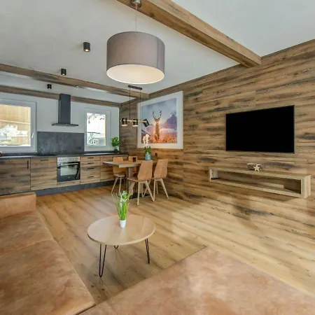 Golden Lodges With Parking Rauris
